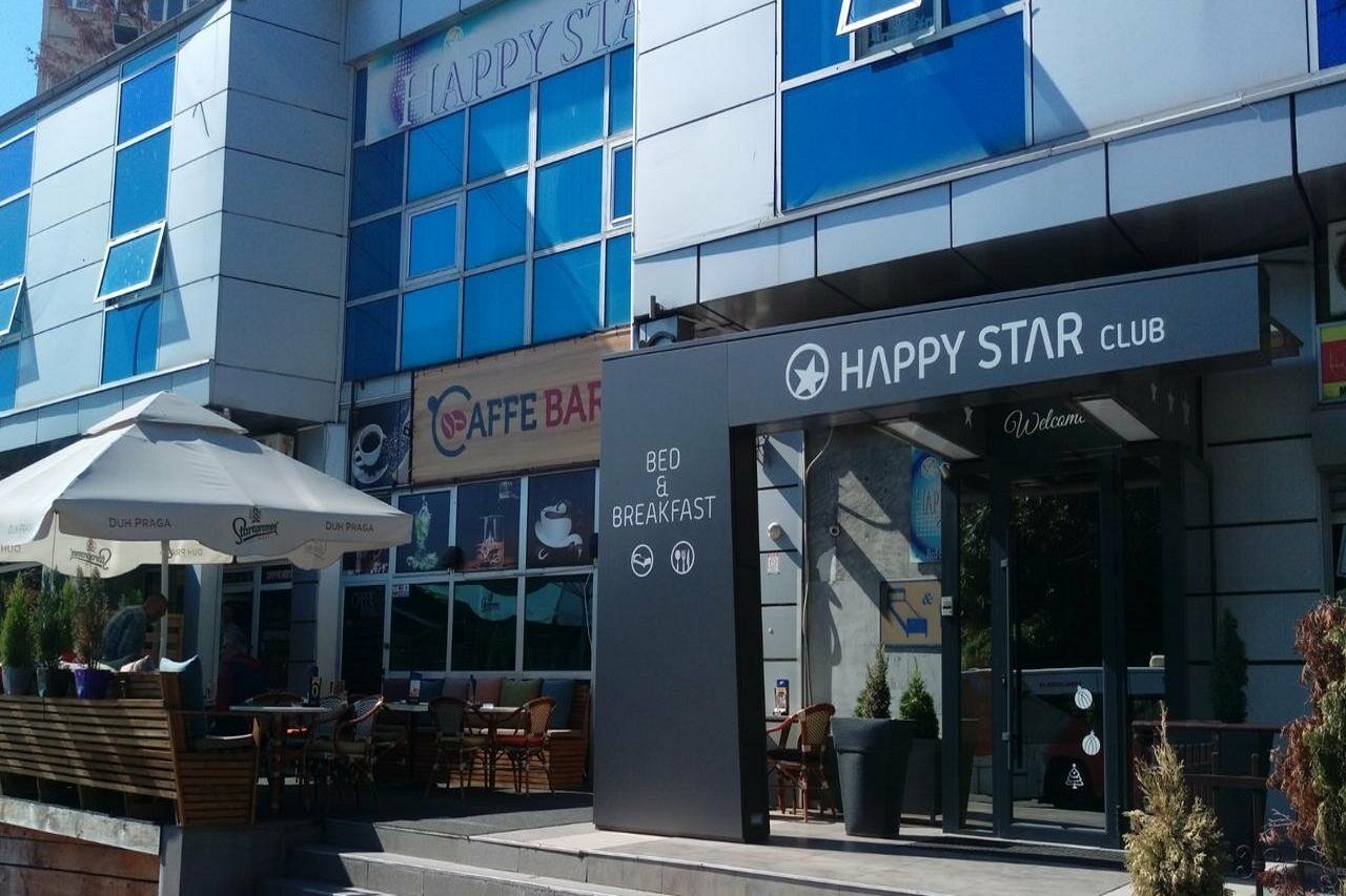 Happy Star Club Hotel Belgrado Buitenkant foto